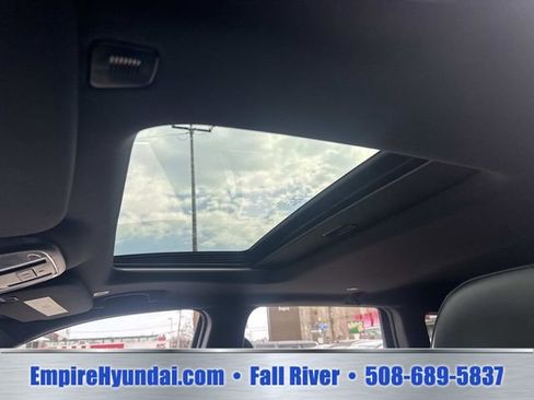 Used 2022 Jeep Grand Cherokee Limited AWD/4WD image 24