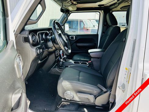 Used 2020 Jeep Wrangler Unlimited Sport AWD/4WD image 3