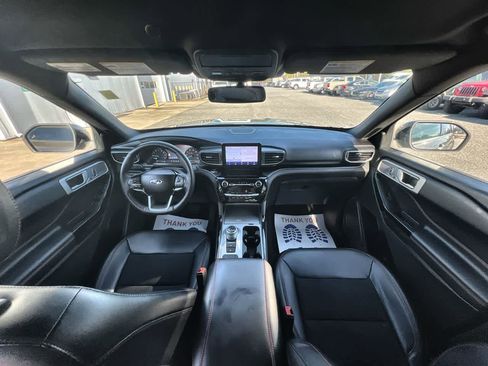 Used 2023 Ford Explorer ST-Line w/ Class IV Trailer Tow Package image 20