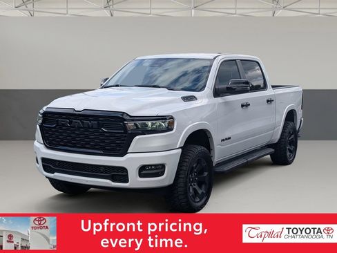 Used 2025 RAM 1500 Big Horn AWD/4WD image 4