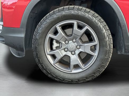 Certified 2024 Honda Passport TrailSport image 34