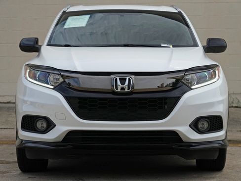Used 2022 Honda HR-V Sport image 6