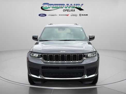 New 2026 Jeep Grand Cherokee L 2WD image 2