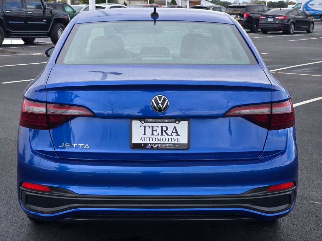 Used 2024 Volkswagen Jetta S FWD image 12