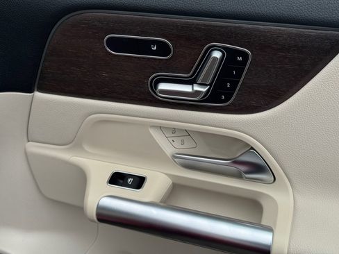 Used 2021 Mercedes-Benz GLA 250 GLA 250 4MATIC SUV image 42