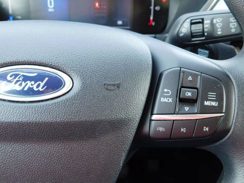 Used 2025 Ford Escape Active AWD/4WD image 28