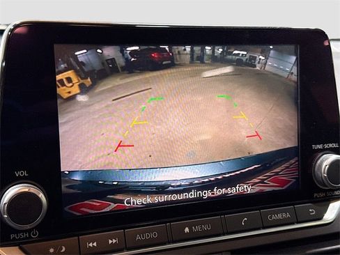 Used 2021 Nissan Altima 2.5 SR image 15