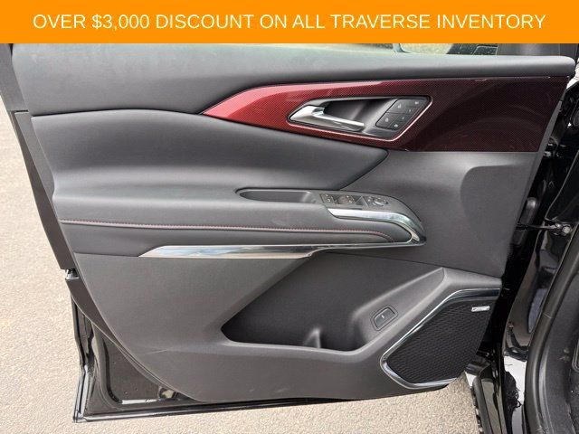 New 2026 Chevrolet Traverse RS AWD/4WD image 12