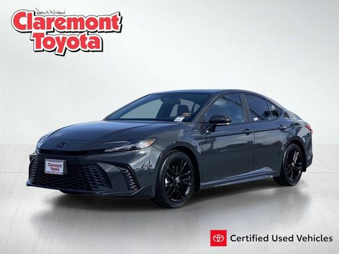 Certified 2026 Toyota Camry SE FWD image 1