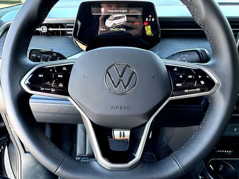 New 2025 Volkswagen ID. Buzz Pro S image 12