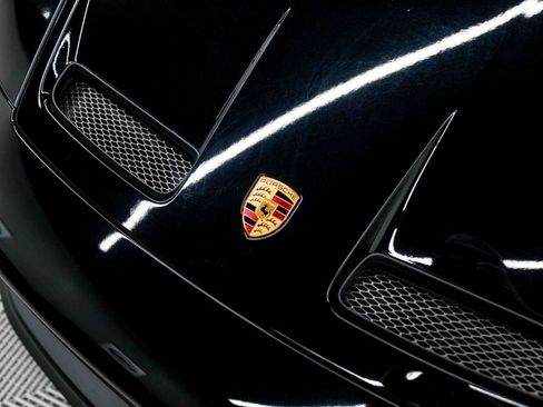 Used 2022 Porsche 911 GT3 RWD image 13