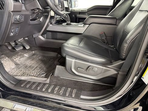 Used 2018 Ford F150 XLT w/ Equipment Group 302A Luxury image 10