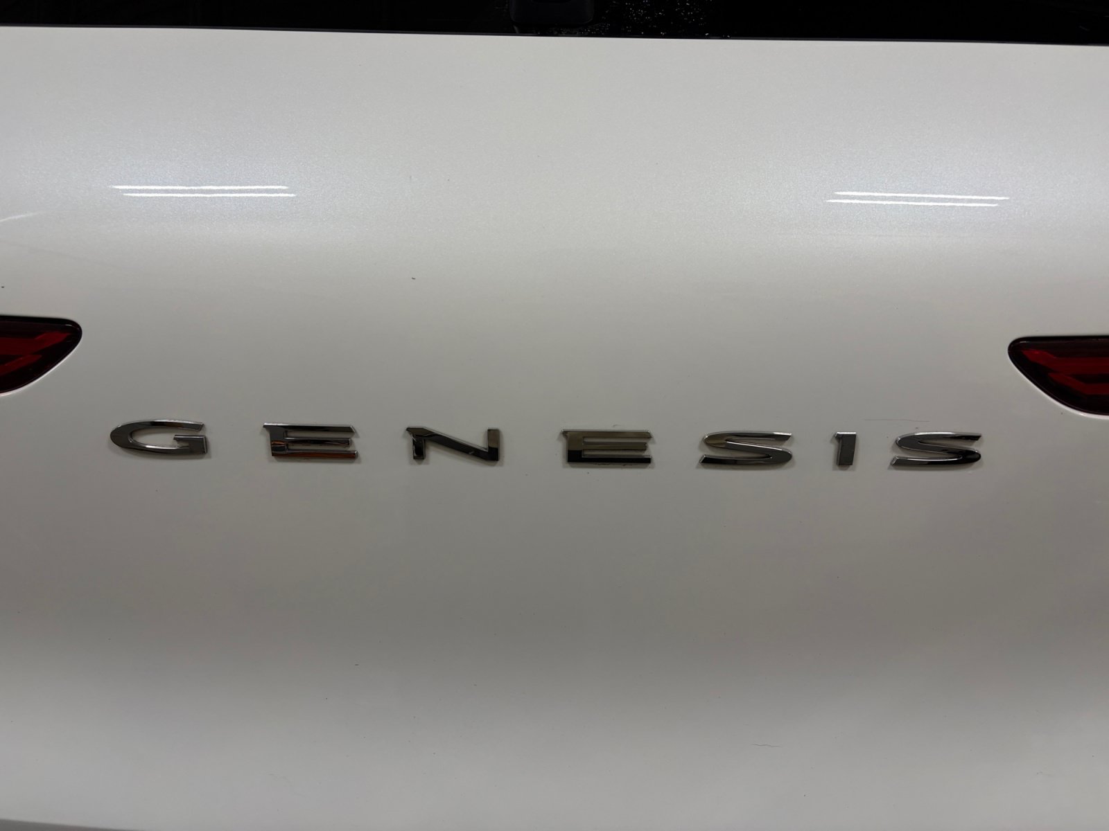 Used 2025 Genesis GV70 2.5T AWD/4WD image 23