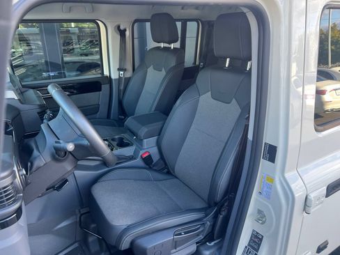 Used 2024 INEOS Grenadier AWD/4WD image 4