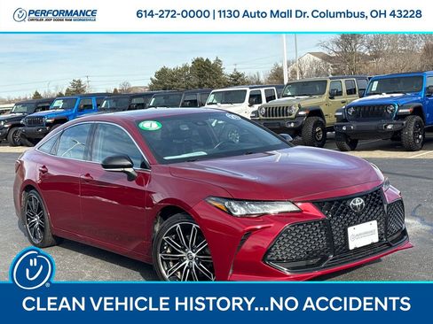 Used 2021 Toyota Avalon XSE image 1