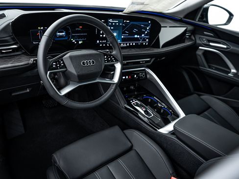 New 2025 Audi Q5 2.0T Premium Plus image 8