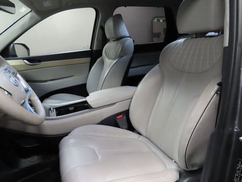 Used 2023 Hyundai Palisade Limited image 15