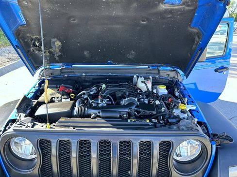 Used 2022 Jeep Wrangler Unlimited Sport AWD/4WD image 24