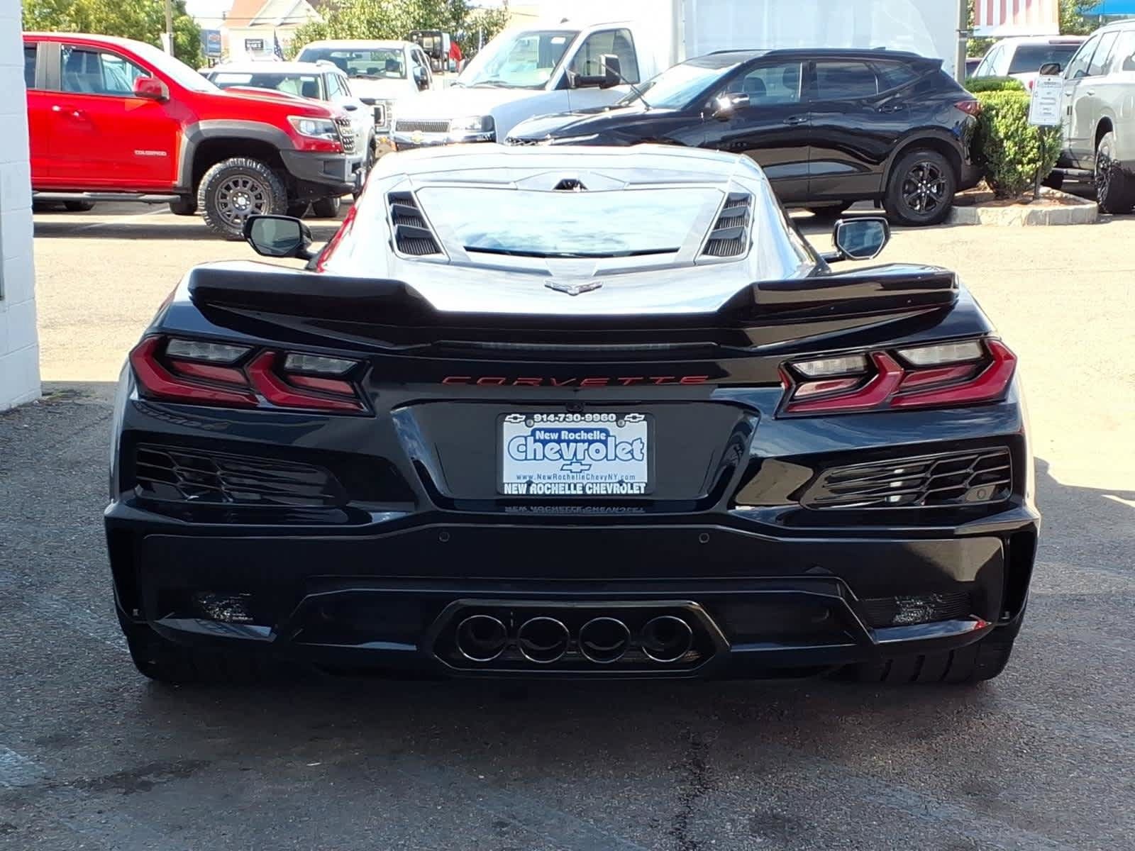Used 2026 Chevrolet Corvette Z06 RWD image 5