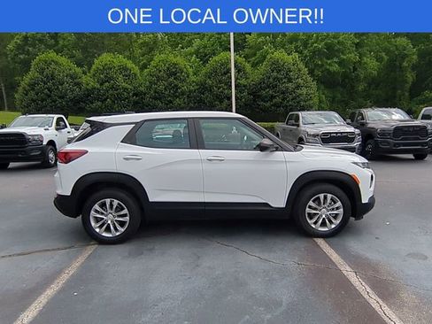 Used 2022 Chevrolet TrailBlazer LS FWD image 6