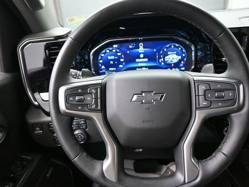Used 2025 Chevrolet Silverado 1500 RST AWD/4WD image 8