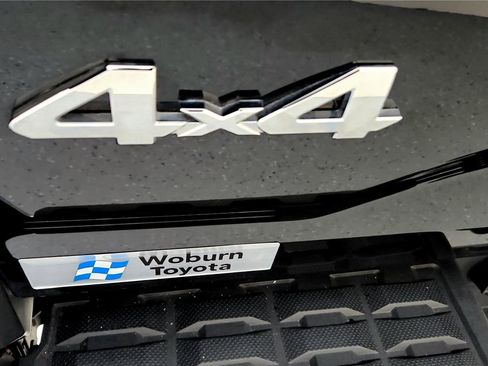 Used 2021 Toyota Tacoma SR5 image 13