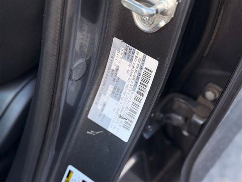 Used 2016 MAZDA MAZDA3 i Sport image 24