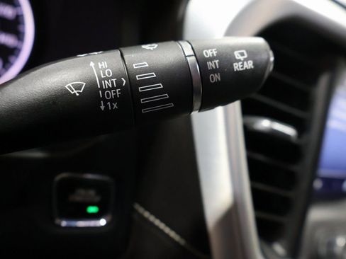 Used 2021 GMC Acadia SLE w/ Driver Convenience Package image 40