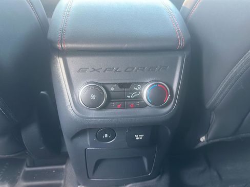 Used 2025 Ford Explorer ST w/ Sun And Sound Package image 12
