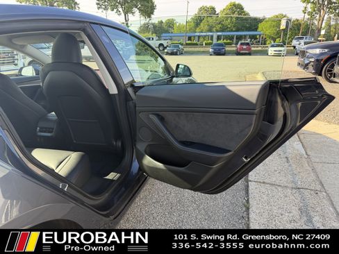 Used 2023 Tesla Model 3 Standard Range RWD image 19