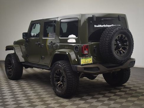 Used 2016 Jeep Wrangler Unlimited Sahara AWD/4WD image 6
