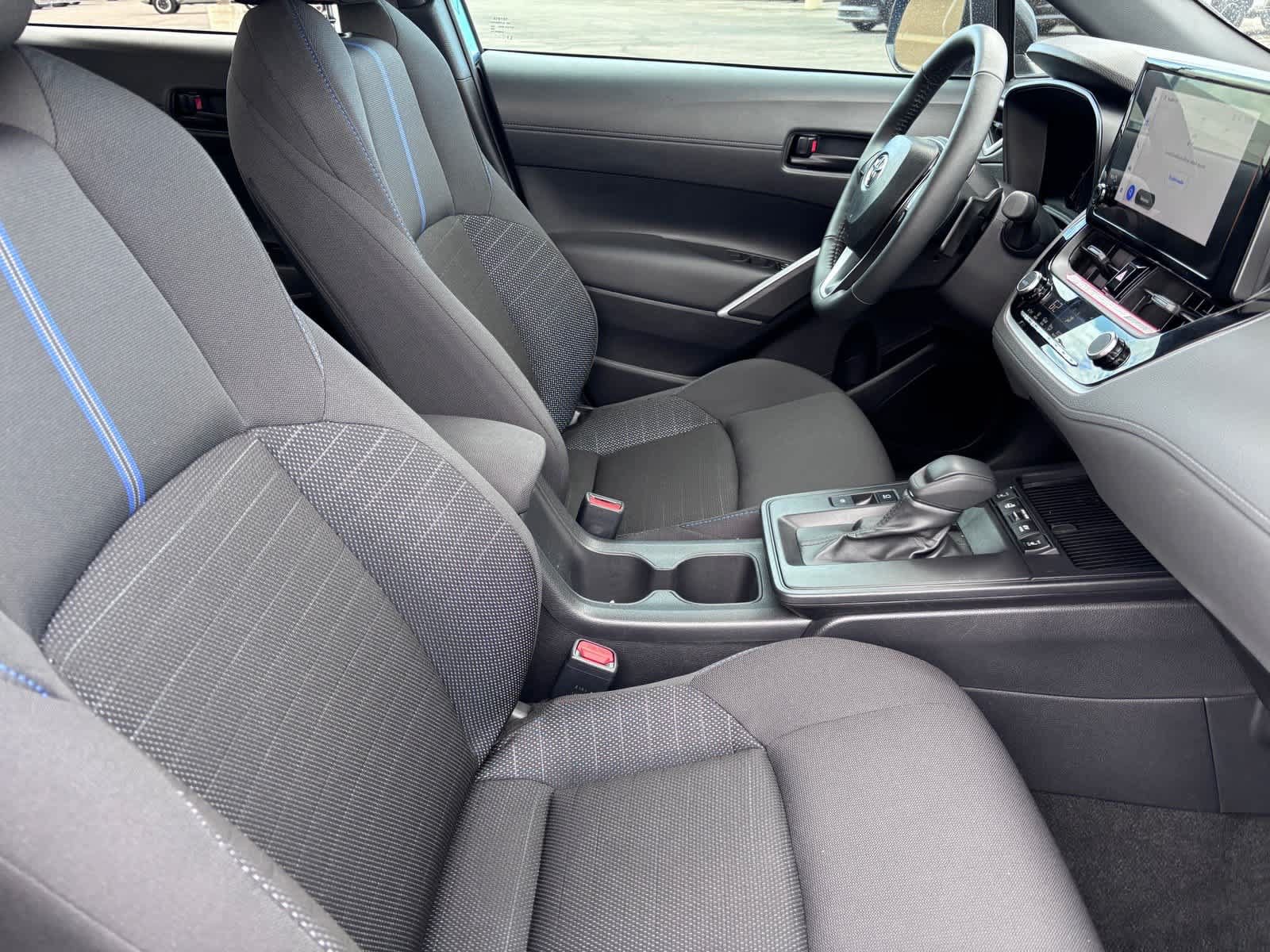 Used 2026 Toyota Corolla Cross AWD Hybrid w/ Cold Weather Package image 14