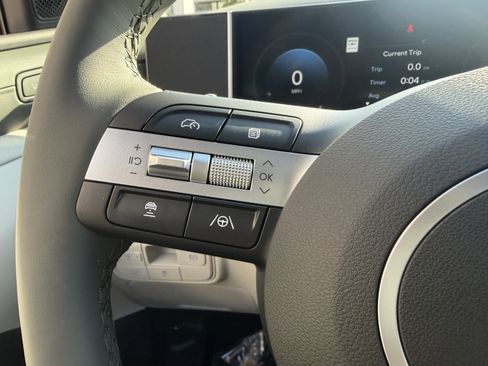 New 2026 Hyundai Tucson Limited image 36