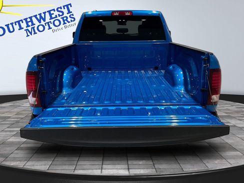 Used 2022 RAM 1500 Warlock AWD/4WD image 8