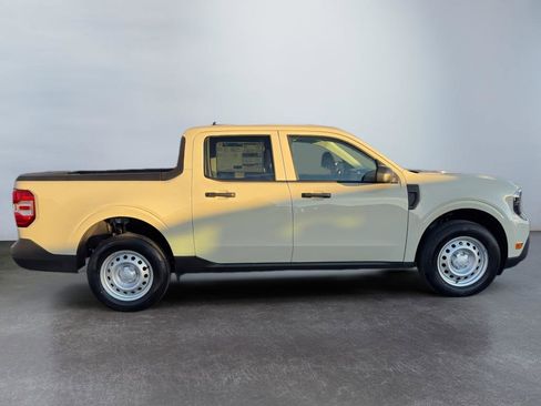 New 2025 Ford Maverick XL w/ 4K Tow Package image 13