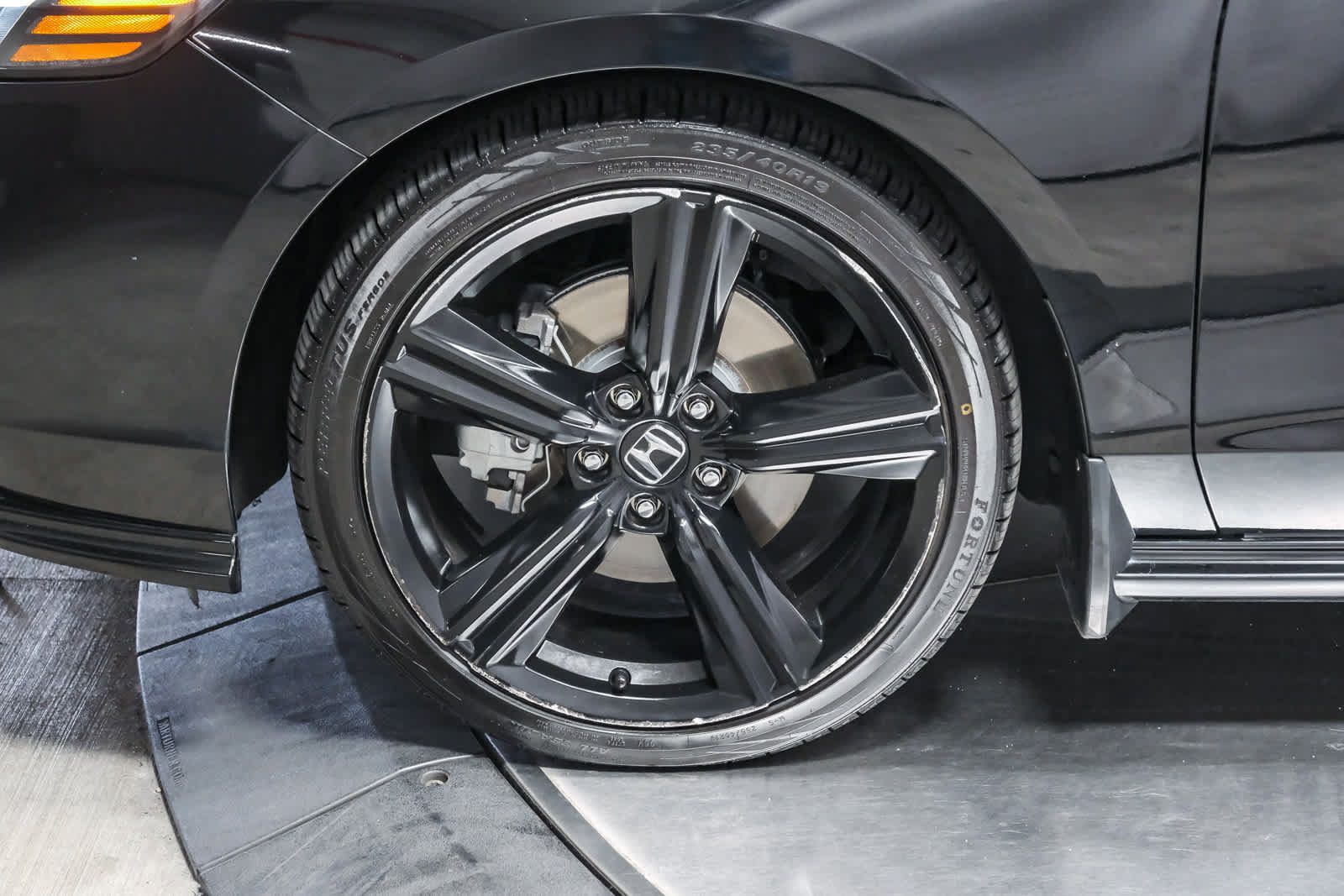 Used 2024 Honda Accord Sport image 10