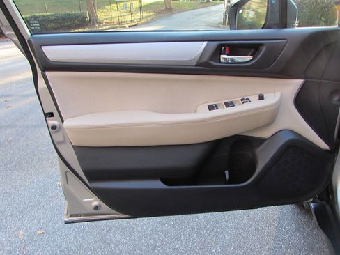 Used 2019 Subaru Outback 2.5i Premium w/ Popular Package #2 image 22