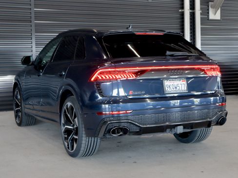 Used 2024 Audi RS Q8 AWD/4WD image 2