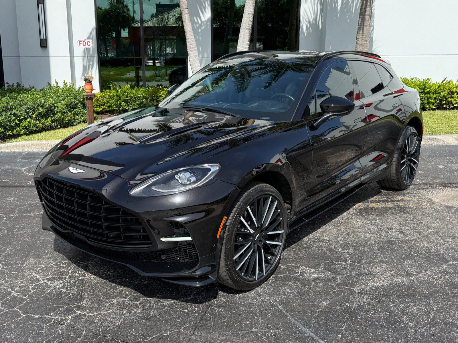 Used 2023 Aston Martin DBX 707 AWD/4WD image 8