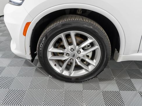 Used 2024 Dodge Durango GT image 28