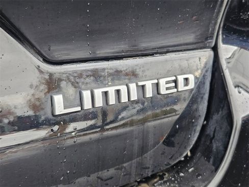 Certified 2025 Jeep Grand Cherokee Limited w/ Trailer Tow Package image 32