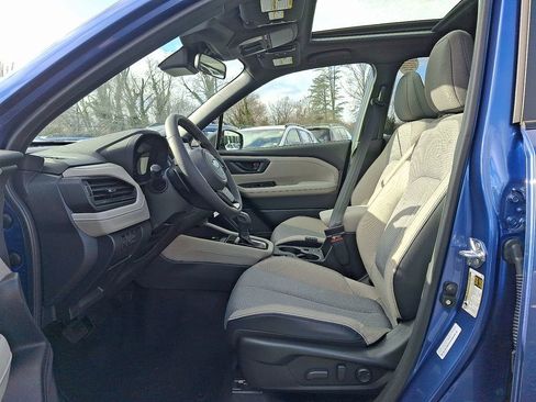 Certified 2025 Subaru Forester Premium image 12