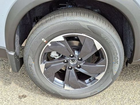 Certified 2026 Nissan Rogue SV w/ Cold Weather Package AWD/4WD image 6