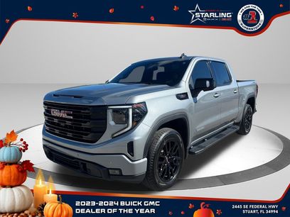 Used 2025 GMC Sierra 1500 Elevation w/ Elevation Premium Package