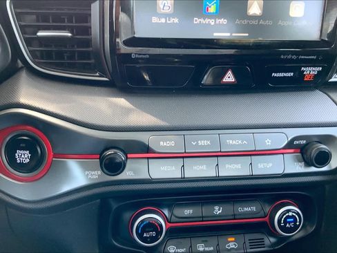 Used 2019 Hyundai Veloster Turbo FWD image 35