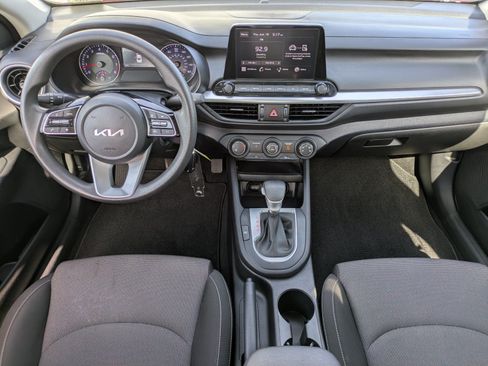 Certified 2023 Kia Forte LXS FWD image 11