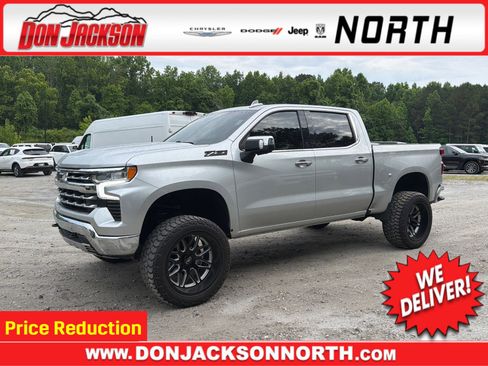 Used 2022 Chevrolet Silverado 1500 LTZ w/ LTZ Premium Package AWD/4WD image 1