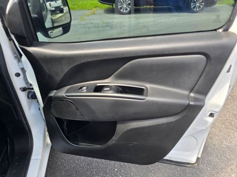 Used 2015 RAM ProMaster City Tradesman SLT w/ Rear Back-up Camera Group FWD image 30