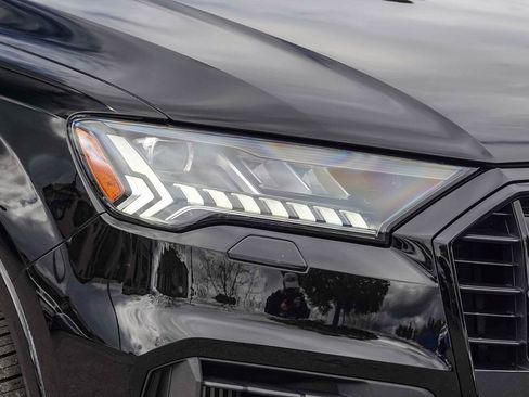 Used 2021 Audi Q7 3.0T Prestige image 8