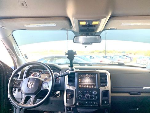 Used 2017 RAM 2500 Big Horn image 15